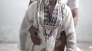 Indian maid Blowjob, Desi kamwali bai ke sath house onner ki masti