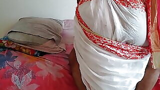 Dost Ki Maa Ne Mere Sath Sex Kiya