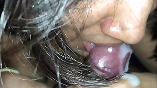 Sexiest Indian Lady Closeup Cock Sucking with Sperm in Mouth