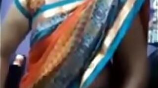 Desi bhabhi removing panty showing pussy