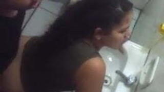 Hot girl fucked by her Boyfriend in toilet