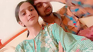 Cute Indian Girl Passionate Sex With Her Boyfriend Licking Pussy And Kissing