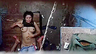 Catches A Call Girl Satisfying Her Customer