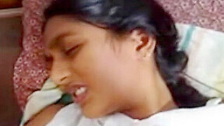 Hot Pune College Virgin Girl Fucked For The First Time