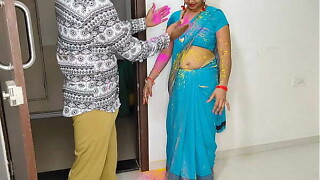 हैपी होली कोमल भाभी इस तरह कलर मत लगाओ मुझे