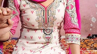 Punjabi ladaki ne salwar pahankar apane yaar se chudwai
